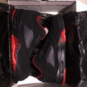 Air Jordan 5 Alternative (Low)